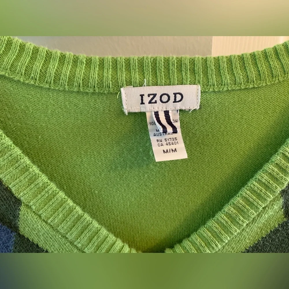 Izod 90’s Vintage Women's V-Neck Argyle Cardigan - Green and Blue